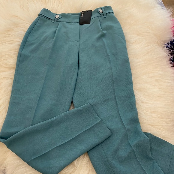 R&W pants - NWT - size 4 - Picture 1 of 5